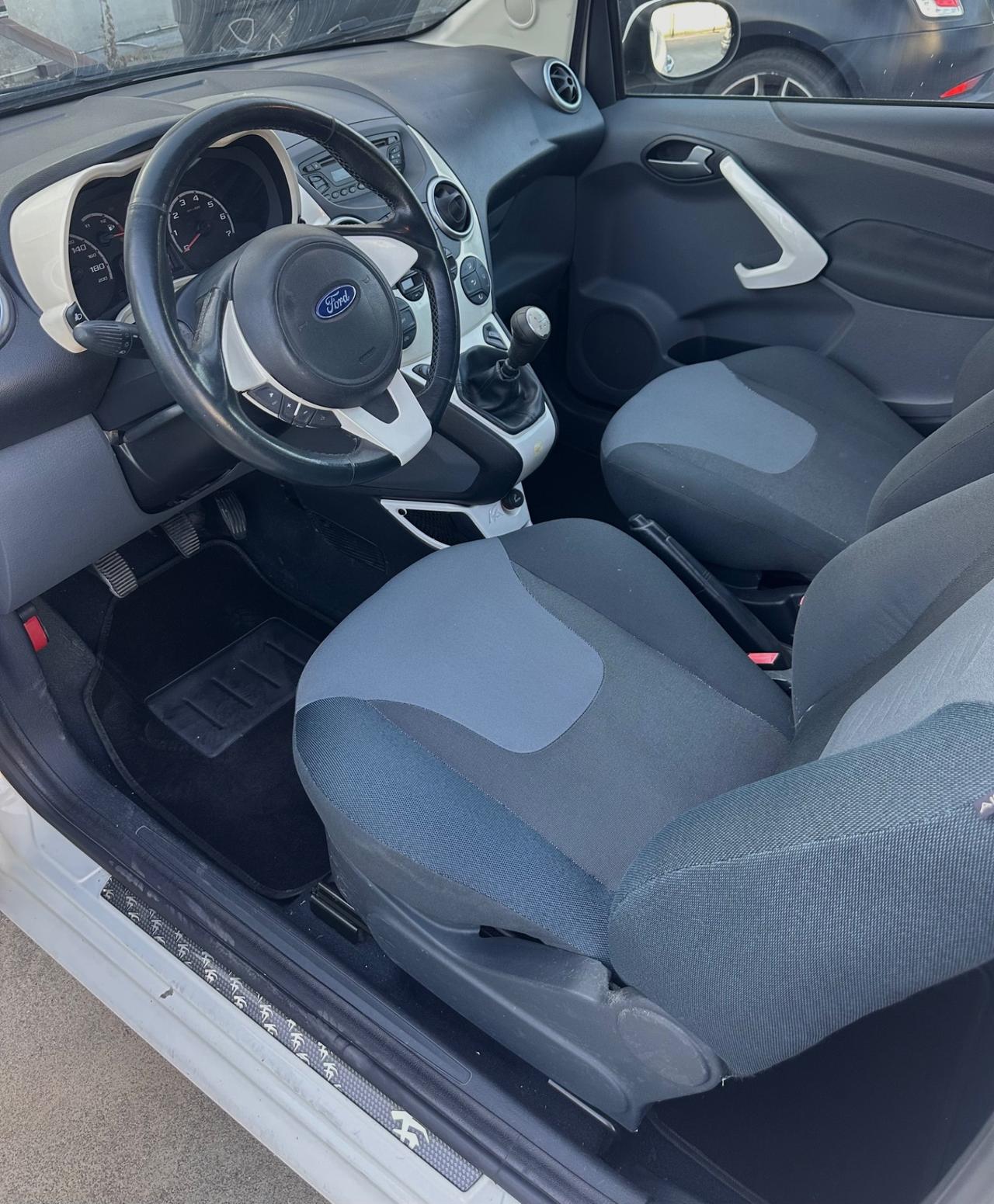 Ford Ka 1.2 Benzina 69CV Titanium Business 2011