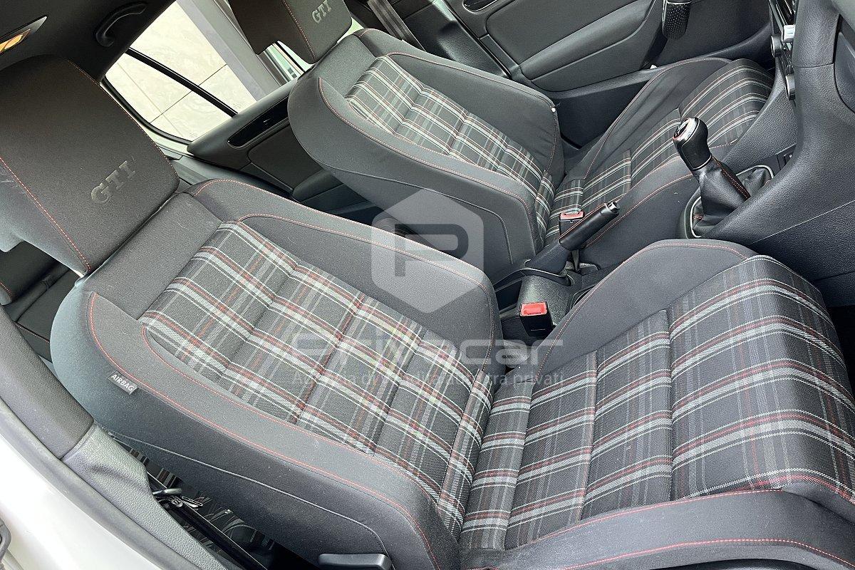VOLKSWAGEN Golf 2.0 TSI 5p. GTI