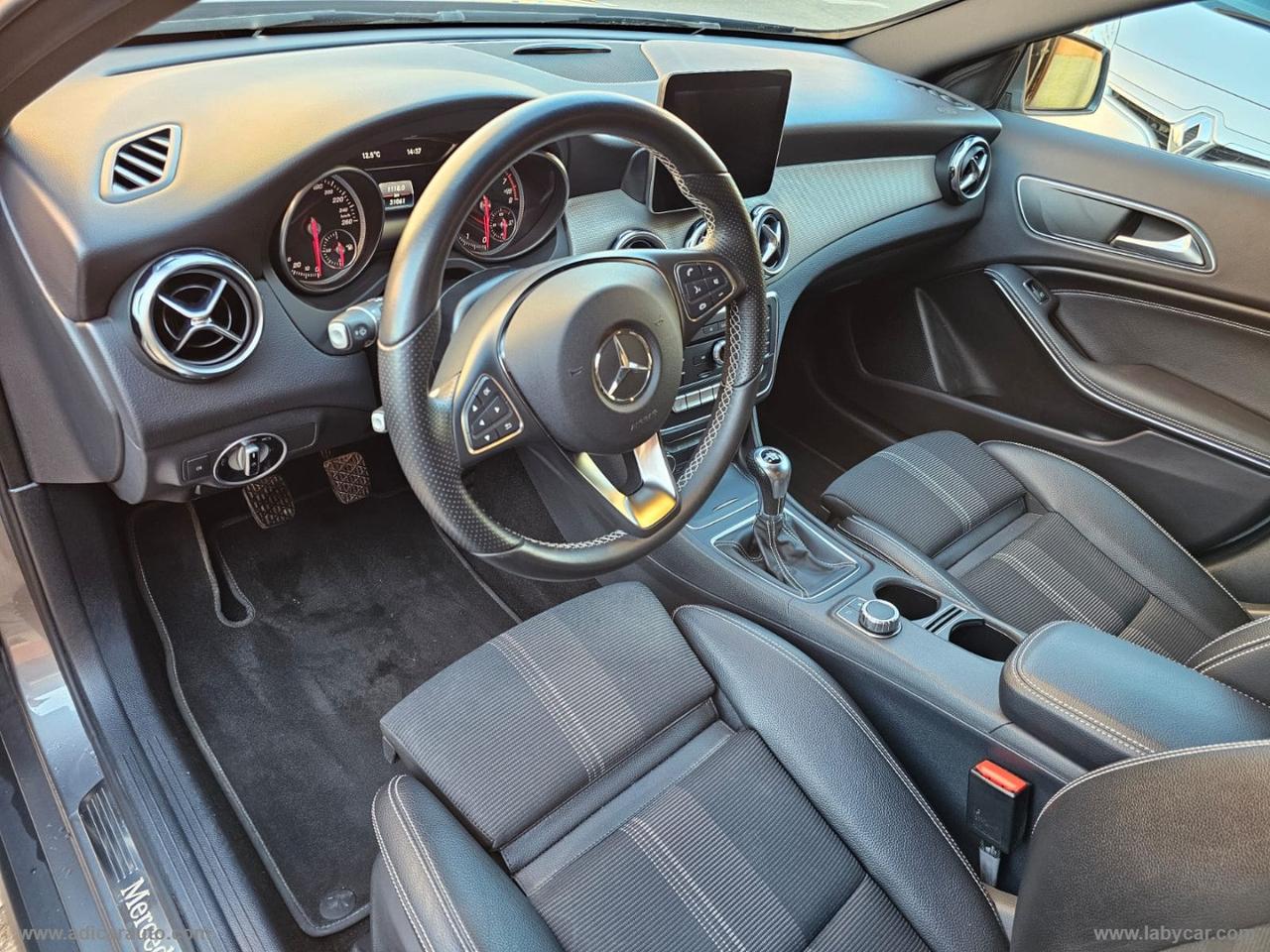 MERCEDES-BENZ GLA 180 Sport