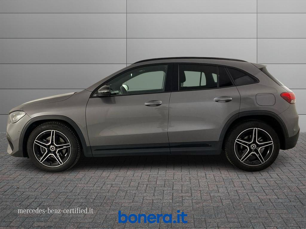 Mercedes GLA 200 200 D Premium 8G-DCT