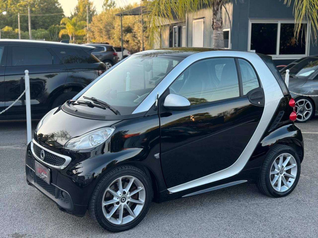 Smart ForTwo 1000 52 kW MHD Passion " 72.500KM "
