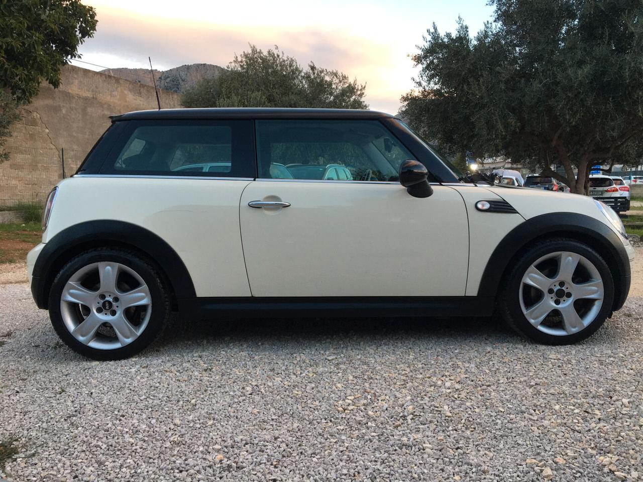 Mini 1.6 16V Cooper D Chili