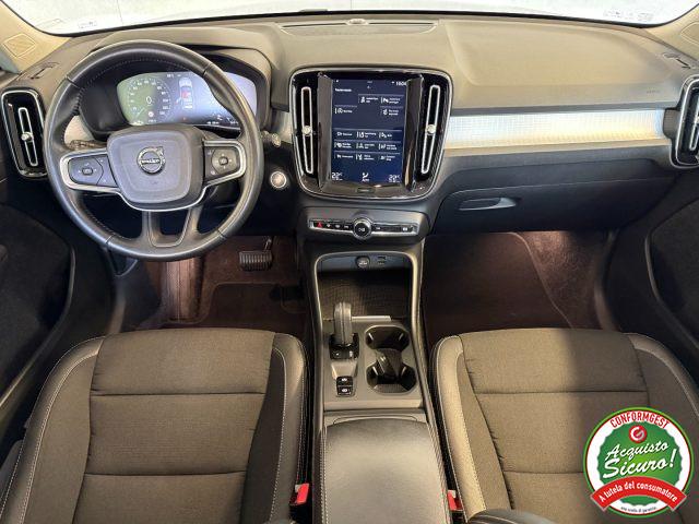 VOLVO XC40 D3 AWD Geartronic Momentum
