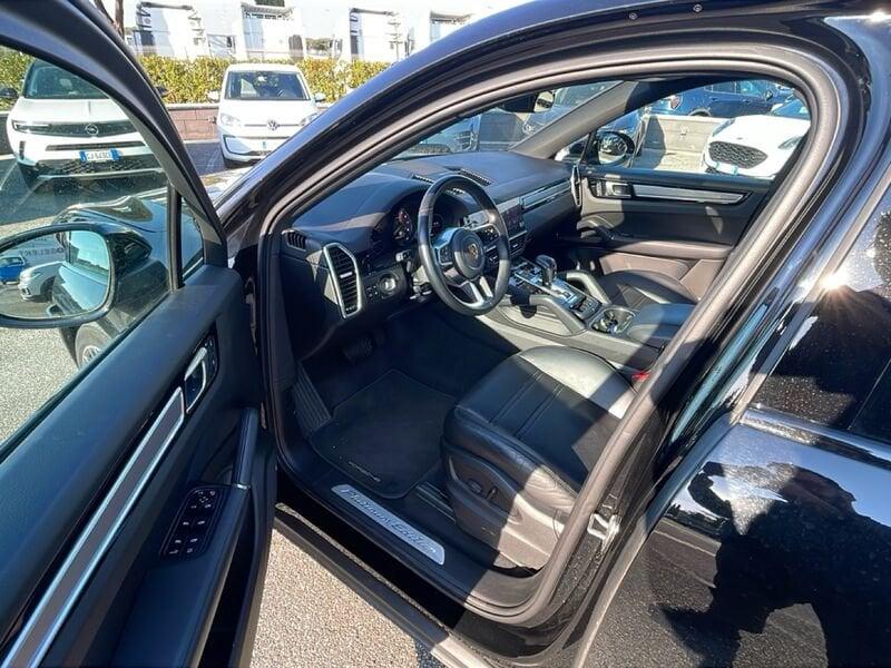 Porsche Cayenne Coupè 3.0 V6 E-Hybrid
