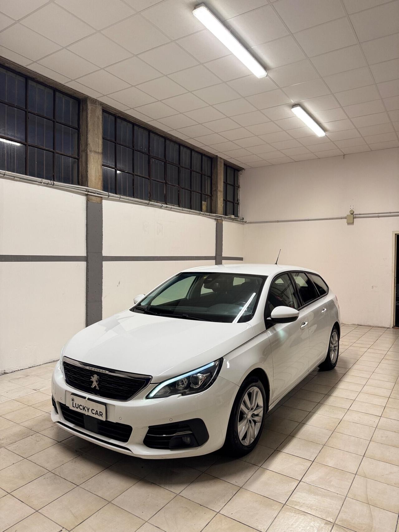 Peugeot 308 BlueHDi 130 S&S Active