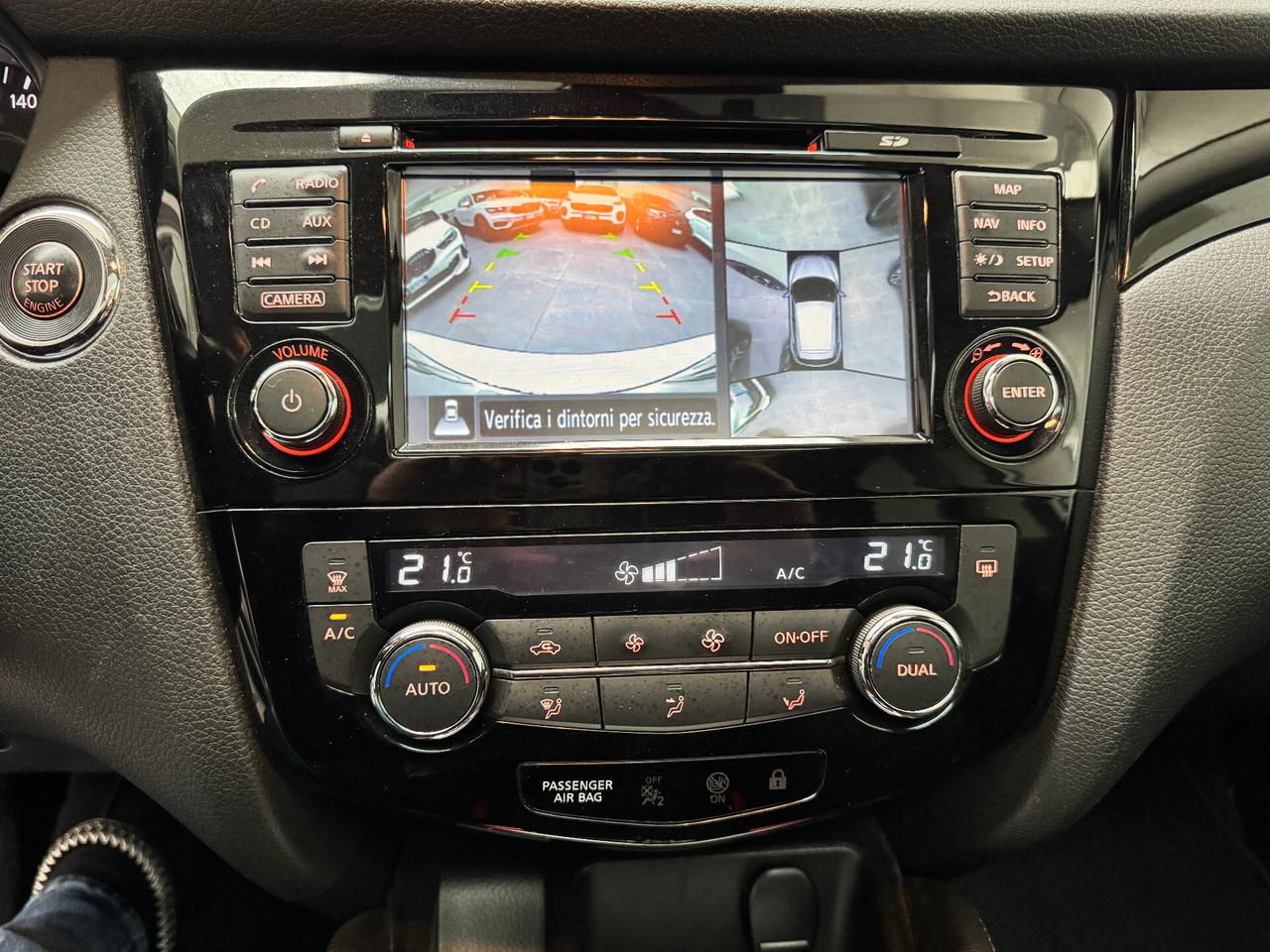 Nissan Qashqai 1.6 dci N-Connecta 2wd 130cv xtronic