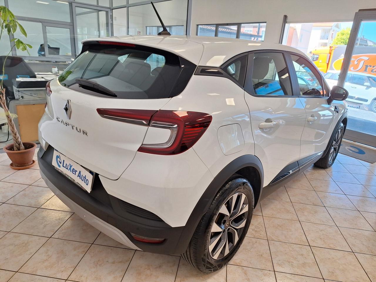 Renault Captur dCi 8V 90 CV EDC Business