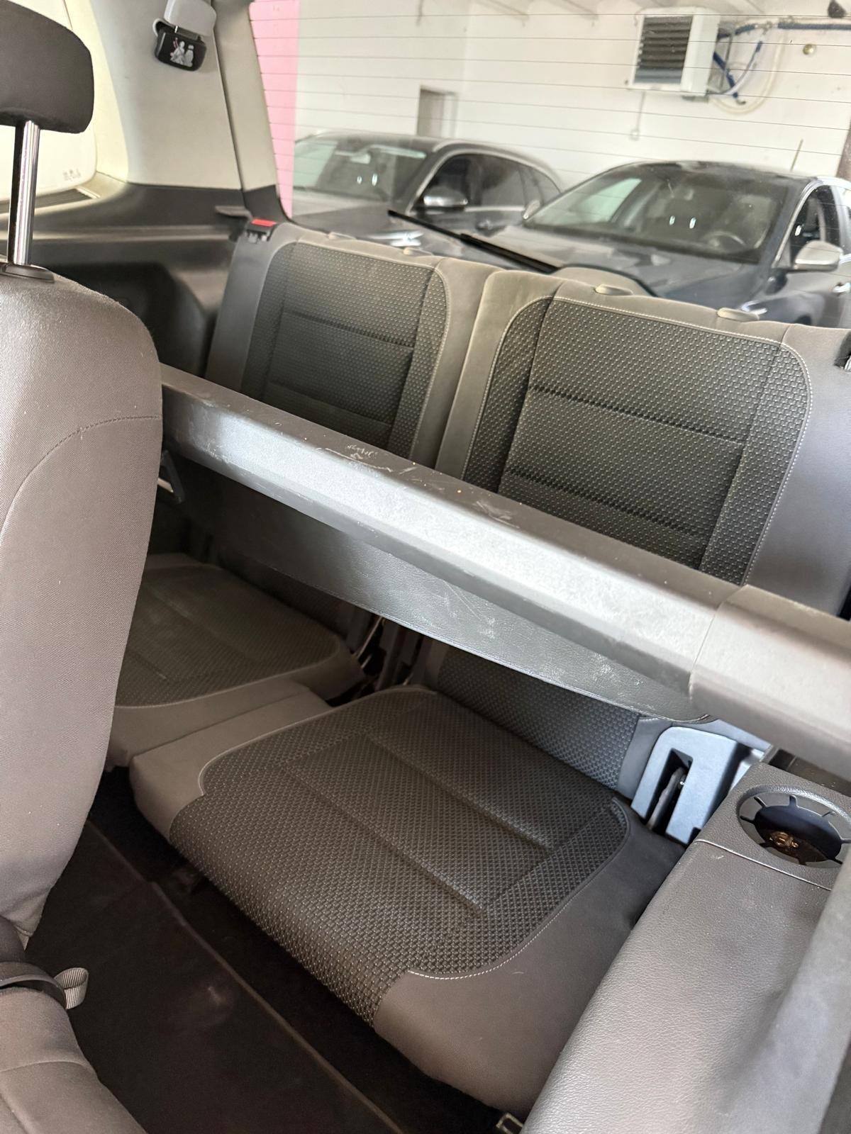 Volkswagen Touran Business 1.2 TSI Comfortline BMT