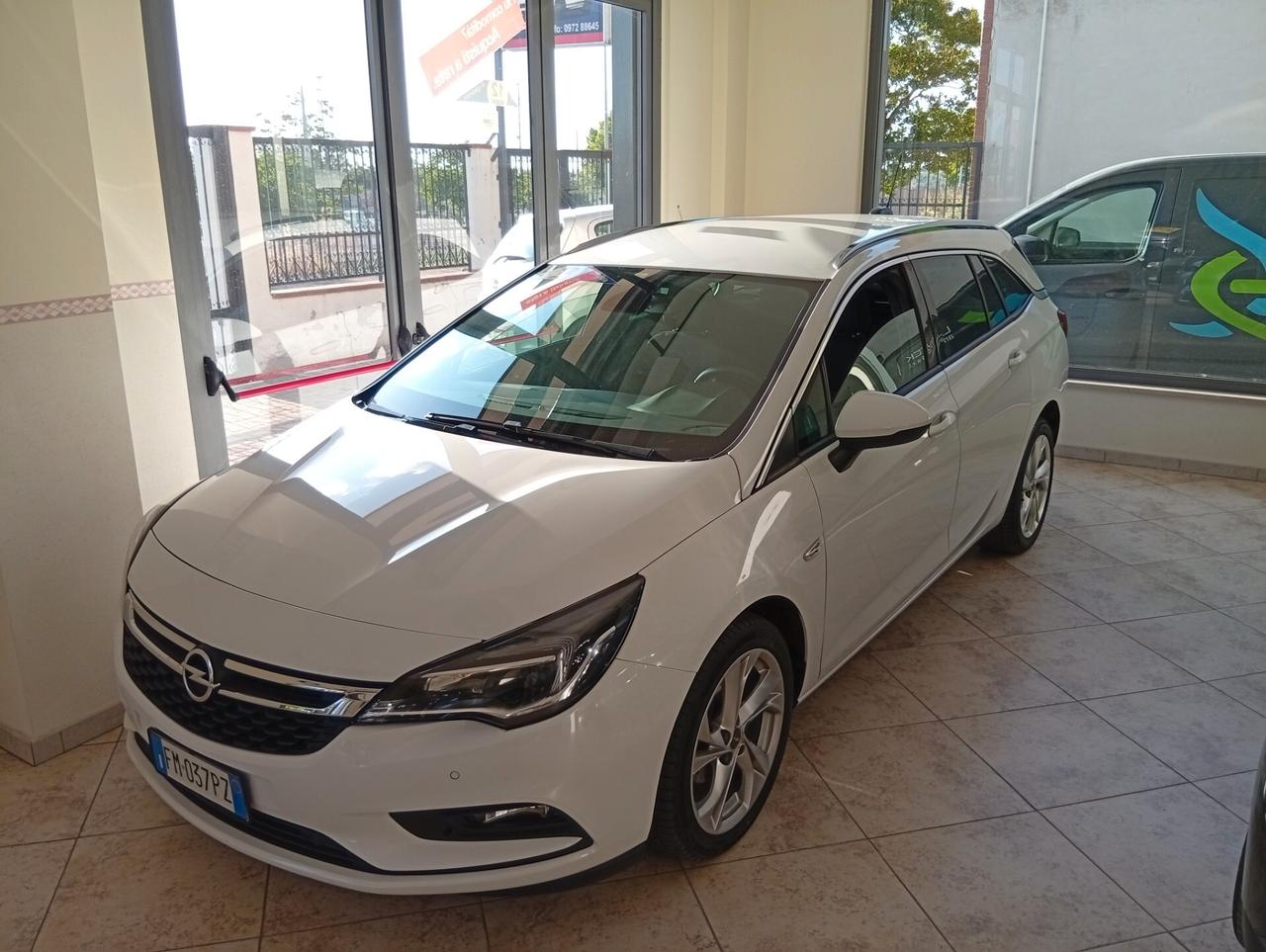 Opel Astra 1.6 CDTi 110CV Start&Stop Sports Tourer Business