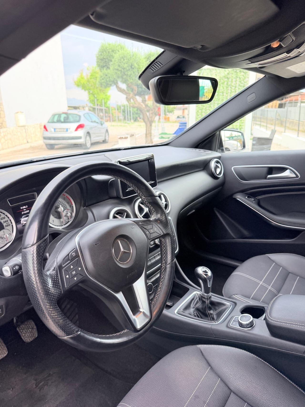 Mercedes-benz A 180 CDI Premium