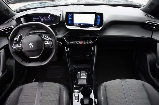 PEUGEOT 2008 BlueHDi 130 S&S EAT8 Allure