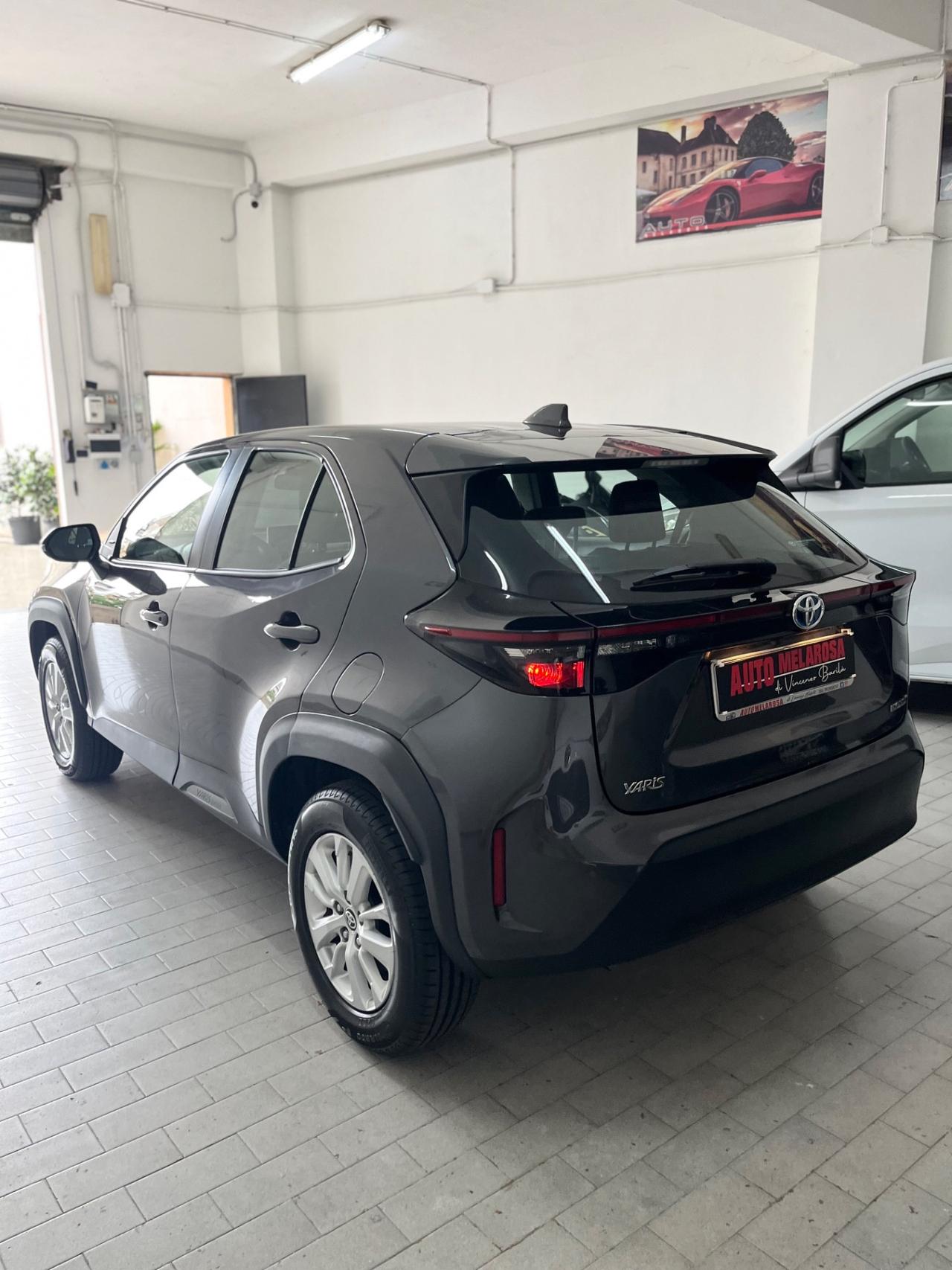 Toyota Yaris Cross 1.5 Hybrid 5p. E-CVT Trend