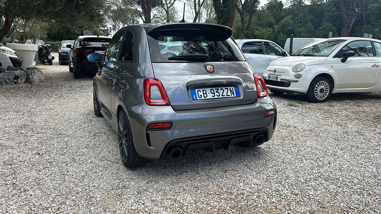 Abarth 595 1.4 Turbo T-Jet 180 CV Competizione