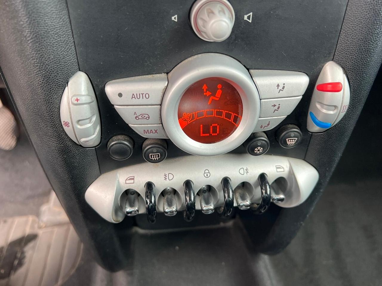 Mini 1.6 16V Cooper D Chili