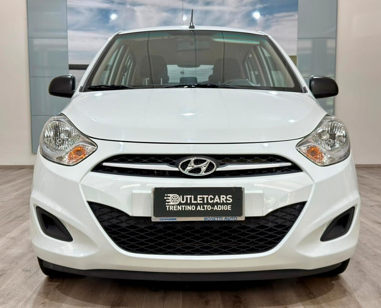 HYUNDAI I10 69cv 90.000km NEOPATENTATI