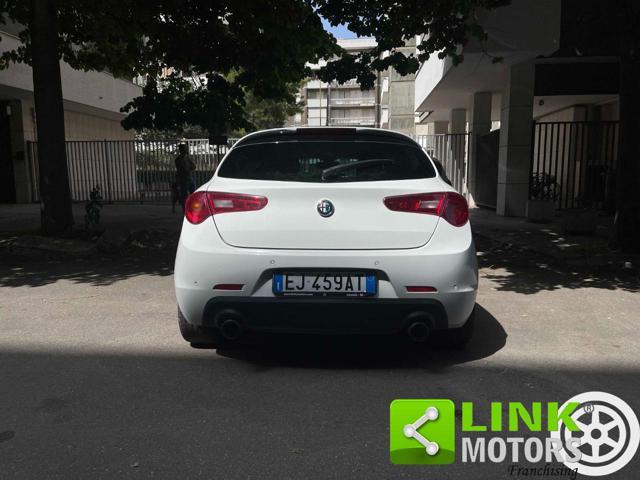ALFA ROMEO Giulietta 1750 Turbo TCT Quadrifoglio Verde