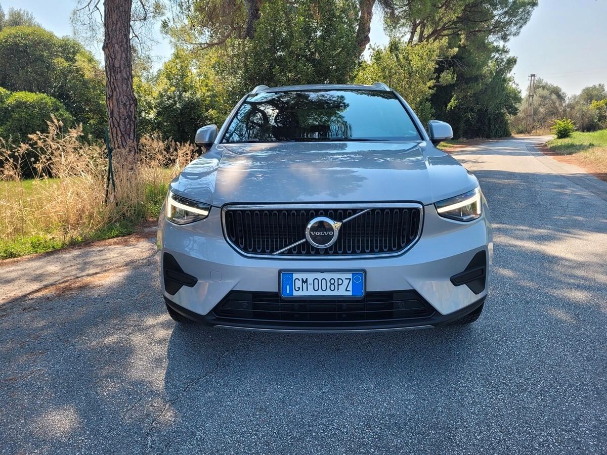Volvo XC40 B3 automatico Core
