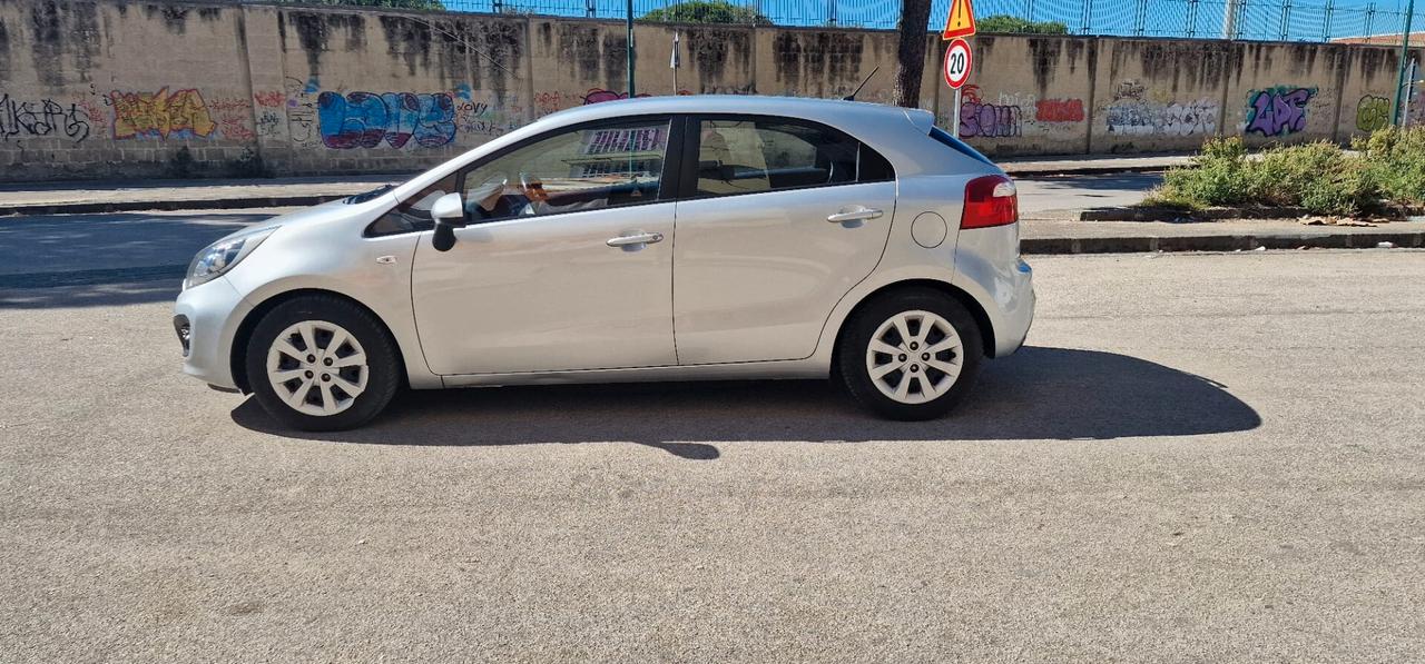 Kia Rio 1.2 CVVT 5p. GPL EX PLUS