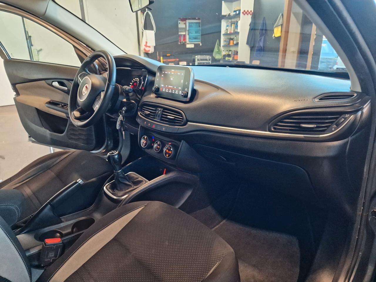 Fiat Tipo 1.3 Mjt S&S 5 porte Business