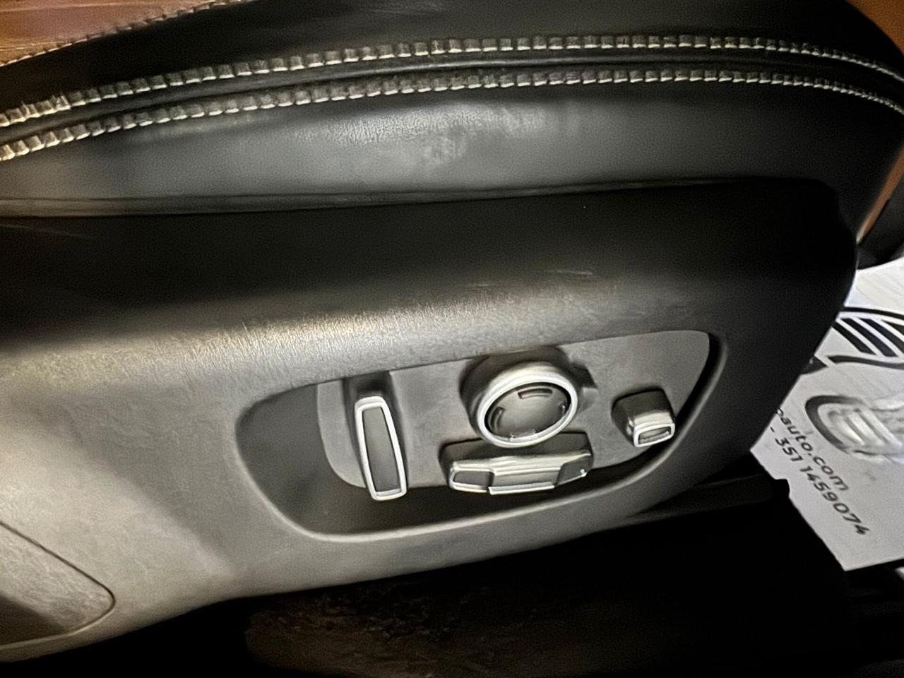 Land Rover Range Velar 3.0 V6 SD6 300 CV SE- TV Posteriori Tagliandi certificati Land - Auto Full