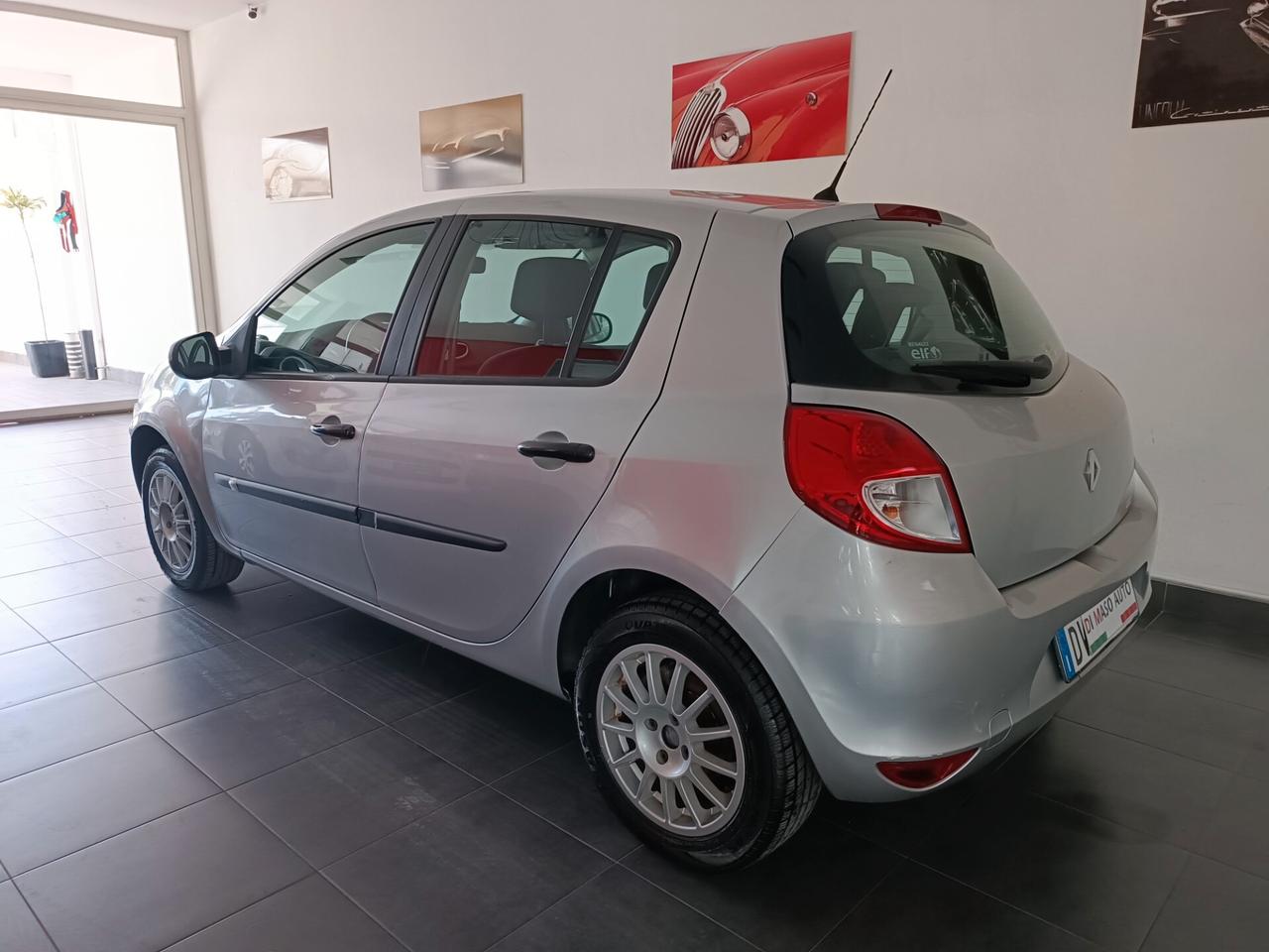Renault Clio 1.2 16V 5 porte Confort