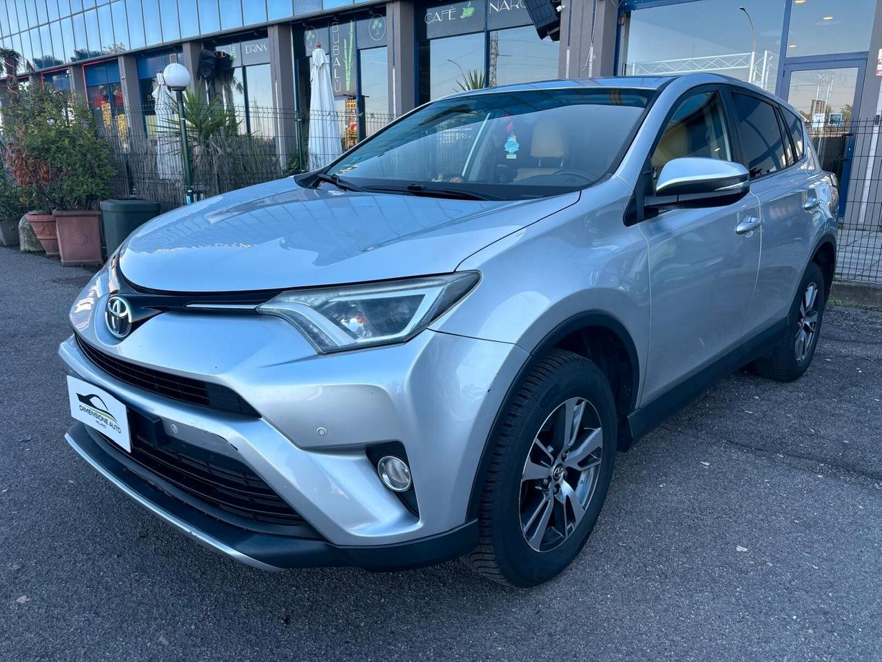 Toyota RAV 4 NEOPANTENTATO RAV4 2.0 D-4D 2WD Business