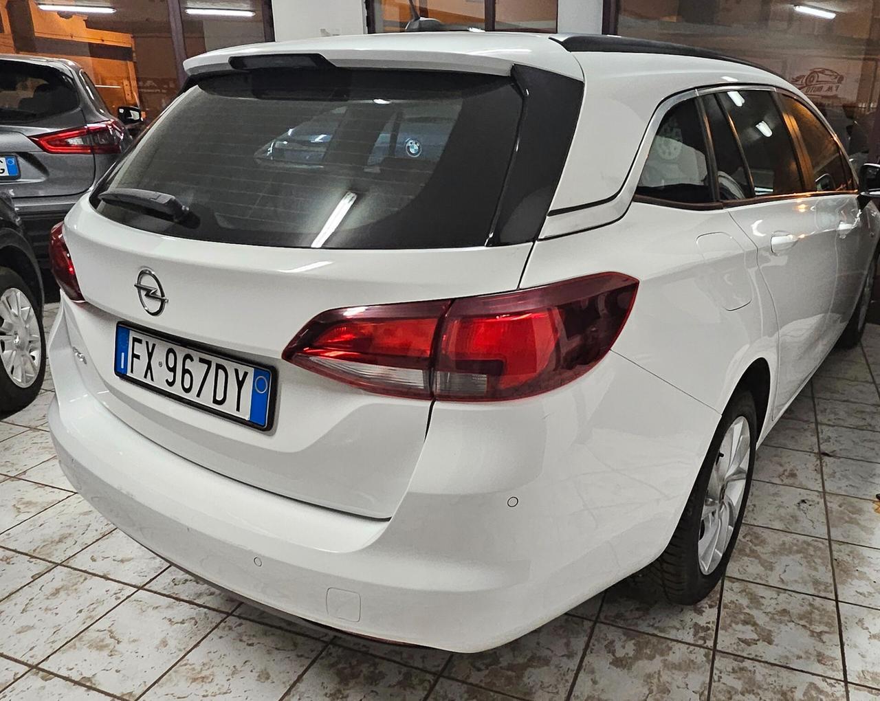 Opel Astra 1.6 CDTi 110CV Start&Stop Sports Tourer Business