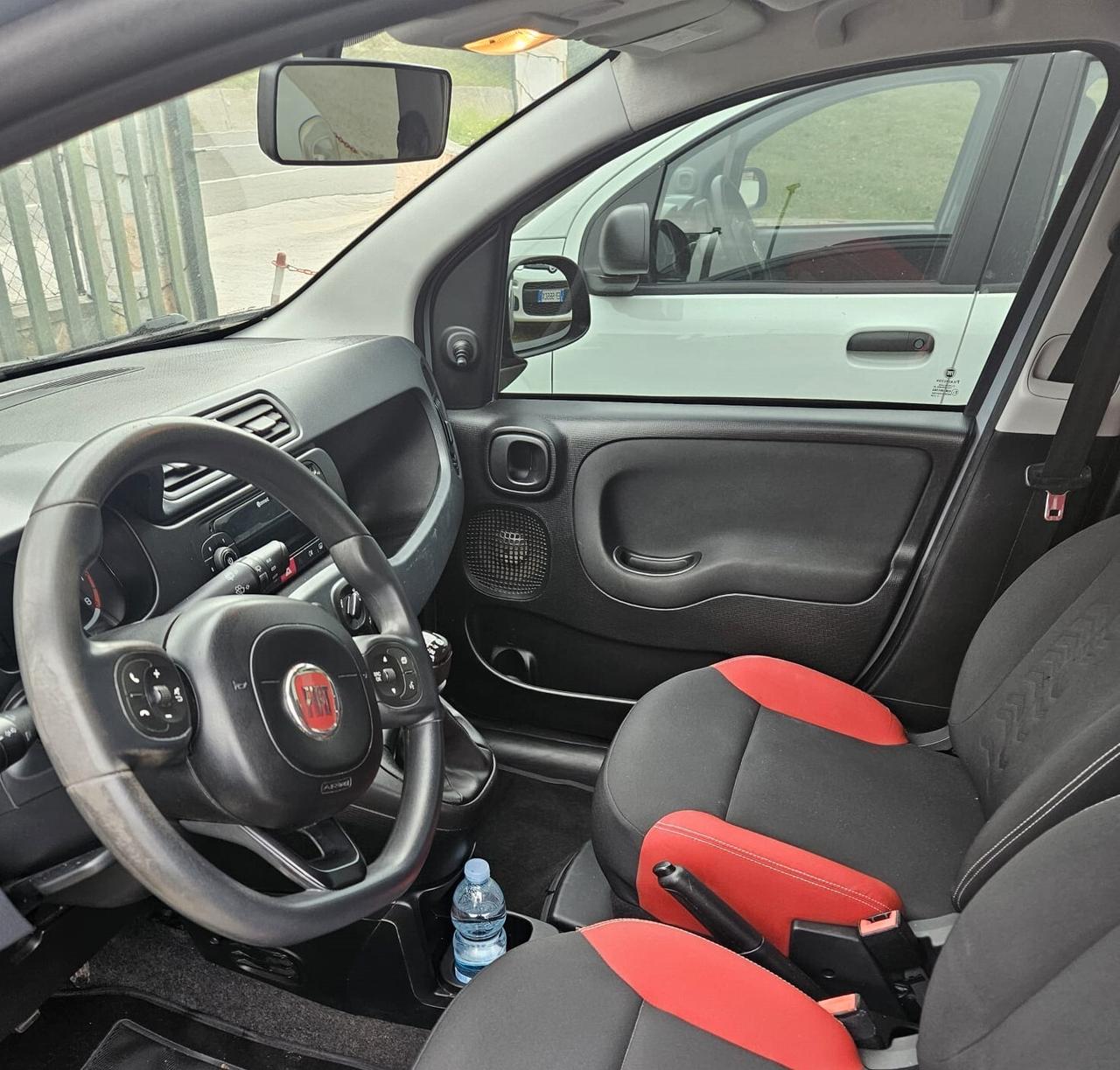 Fiat Panda 1.2 Connected by Wind