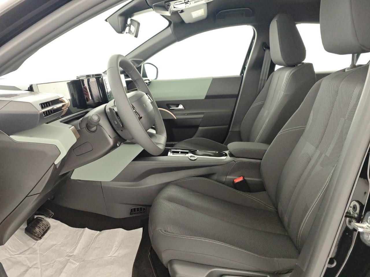 LANCIA Ypsilon Hybrid e-DCT