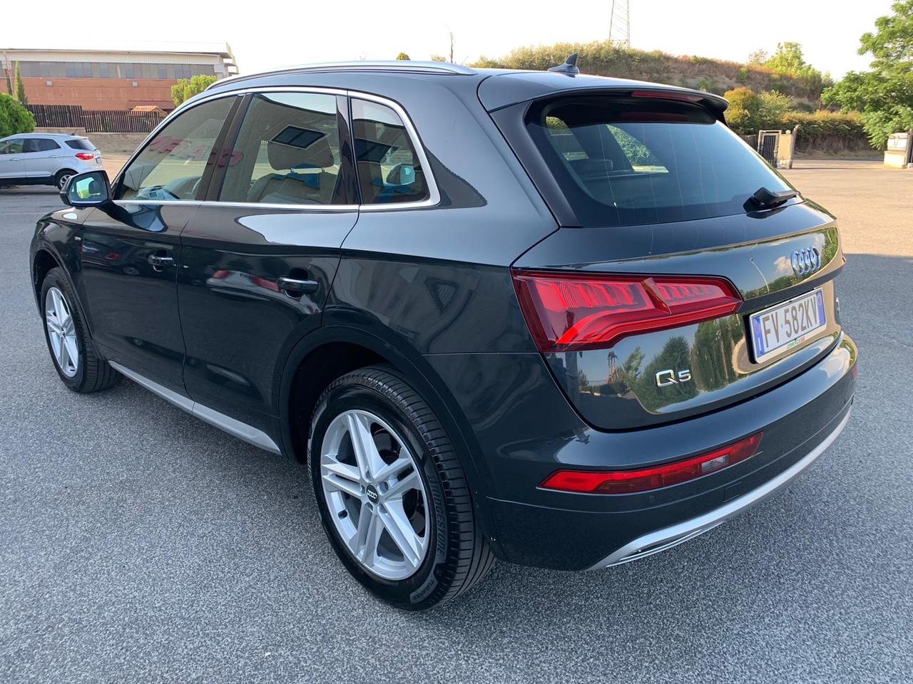 AUDI Q5 40 TDI QUATTRO S-LINE PLUS S-TRONIC