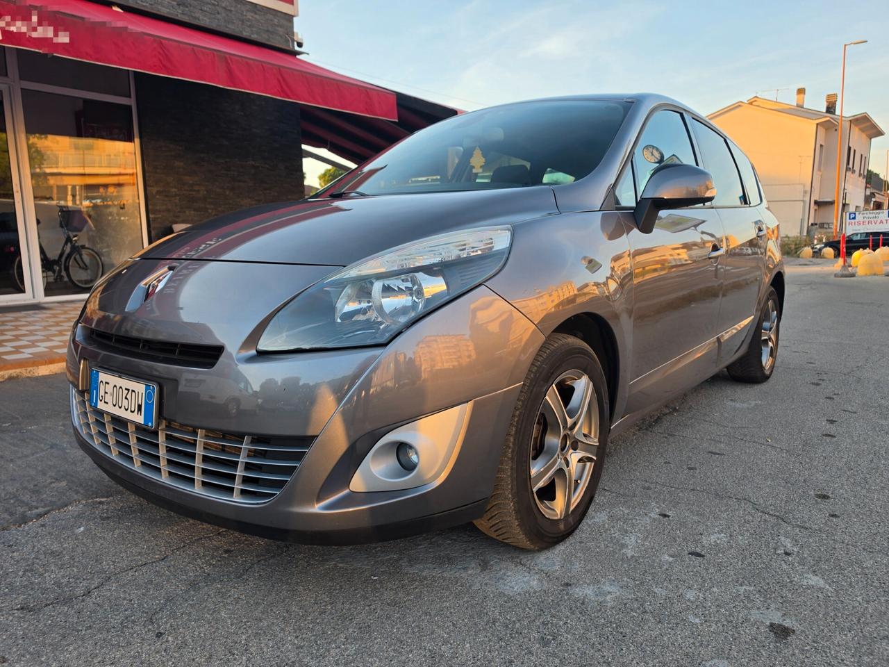 Renault Scenic Scénic 1.9 dCi 130CV Luxe