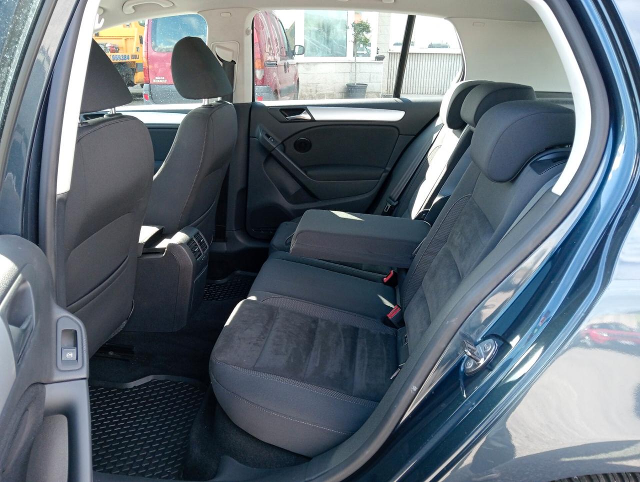 Volkswagen Golf 1.6TDI 5p. Highline