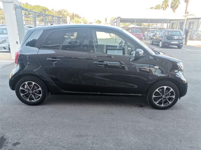 SMART ForFour 70 1.0 Passion