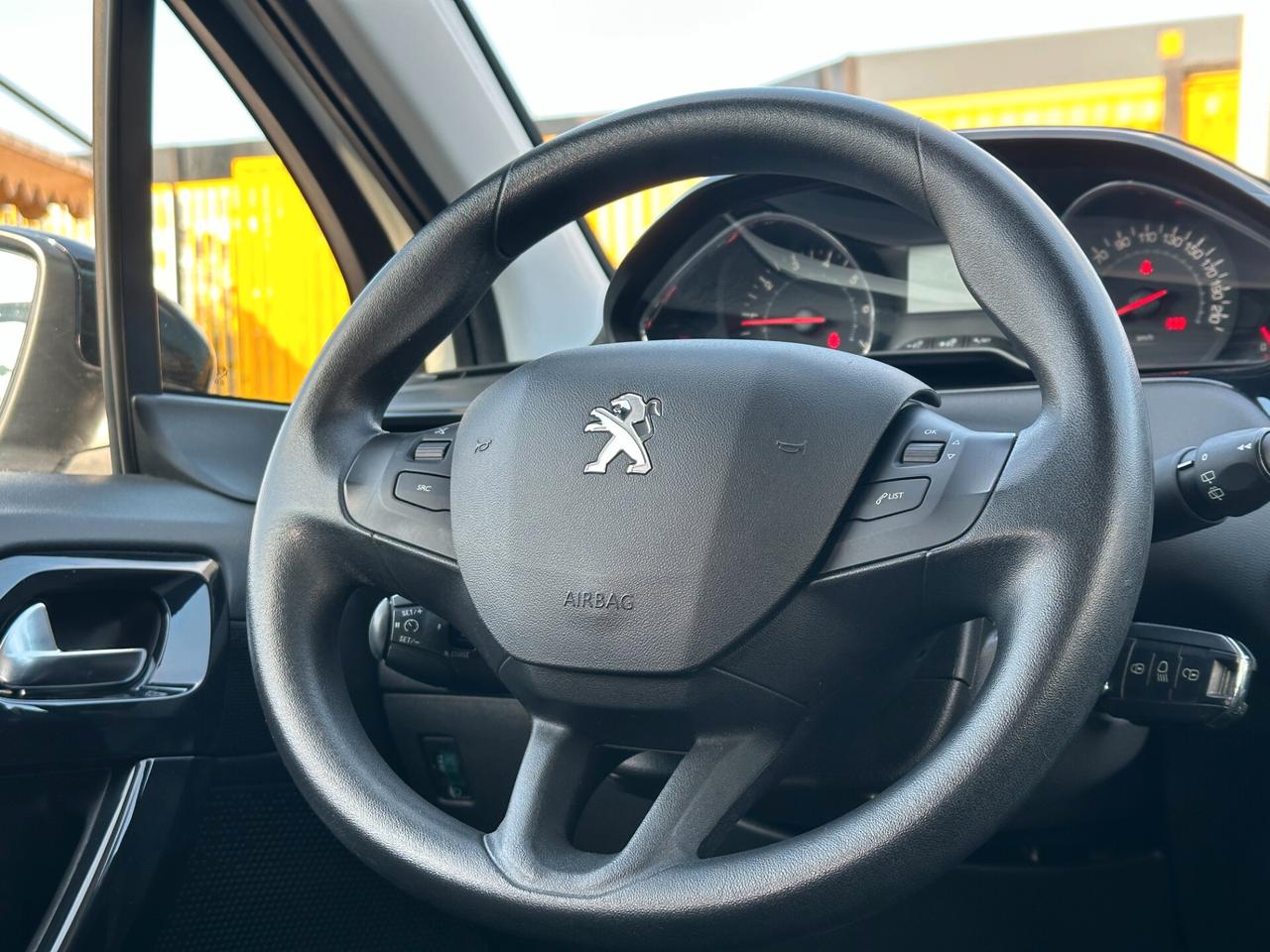 PEUGEOT 208 1.2 VTi 82 CV 5 porte Active