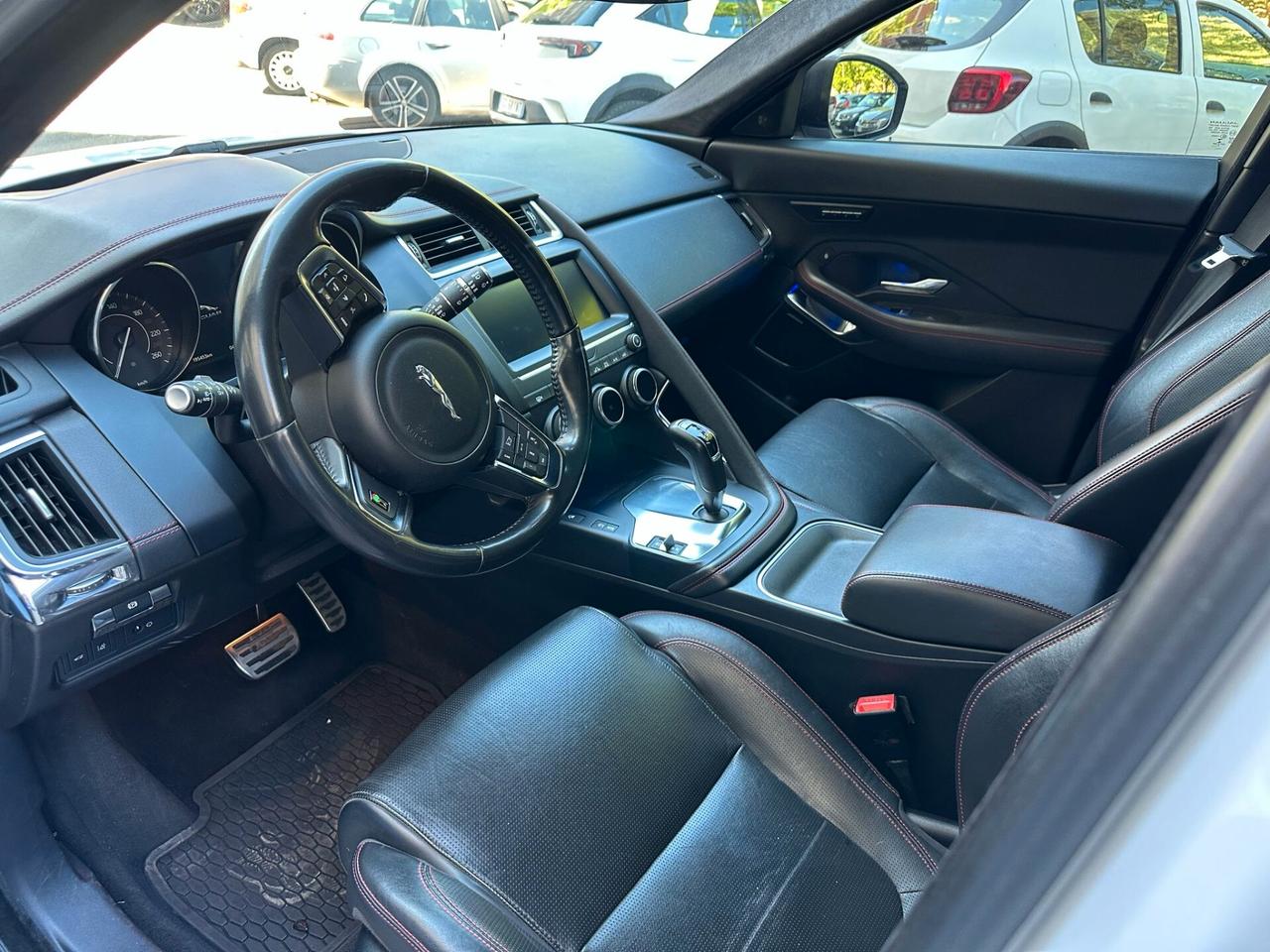 Jaguar E-Pace 2.0D 180 CV AWD aut. R-Dynamic HSE