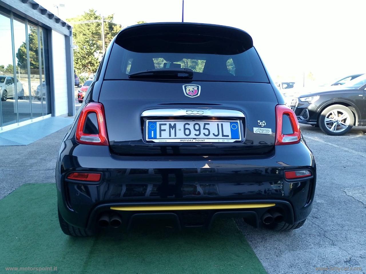 ABARTH 595 1.4 Turbo T-Jet 160 CV Pista
