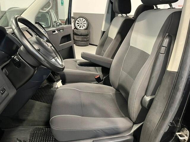 Volkswagen Multivan 2.0 TDI 140CV Startline 7 POSTI T5
