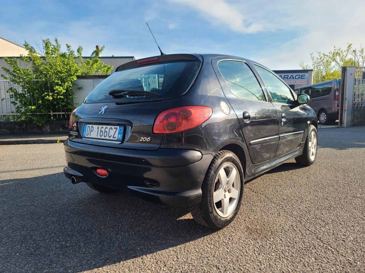 Peugeot 206 1.4 5p X NEOPATENTATI