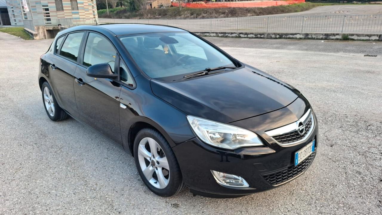 Opel Astra 1.7 CDTI 110CV 5 porte Elective