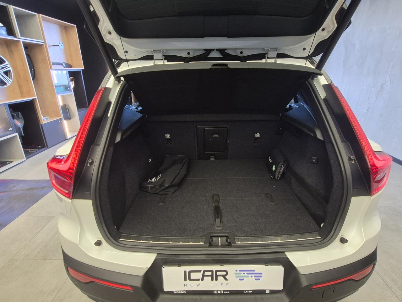 VOLVO XC40 - XC40 2.0 d4 R-design awd geartronic