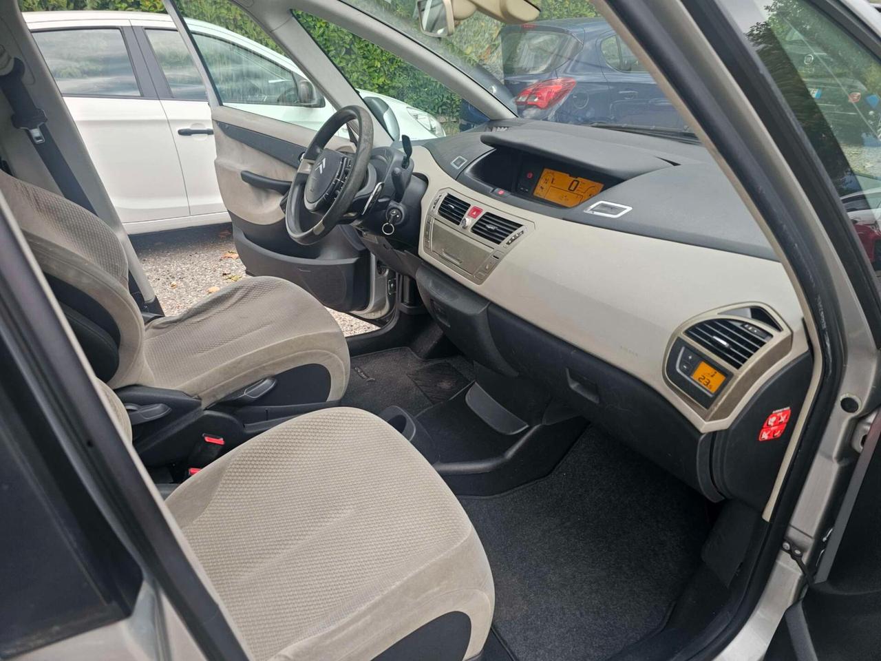 Citroen C4 Picasso 2.0 HDi 138 FAP CMP6 Exclusive