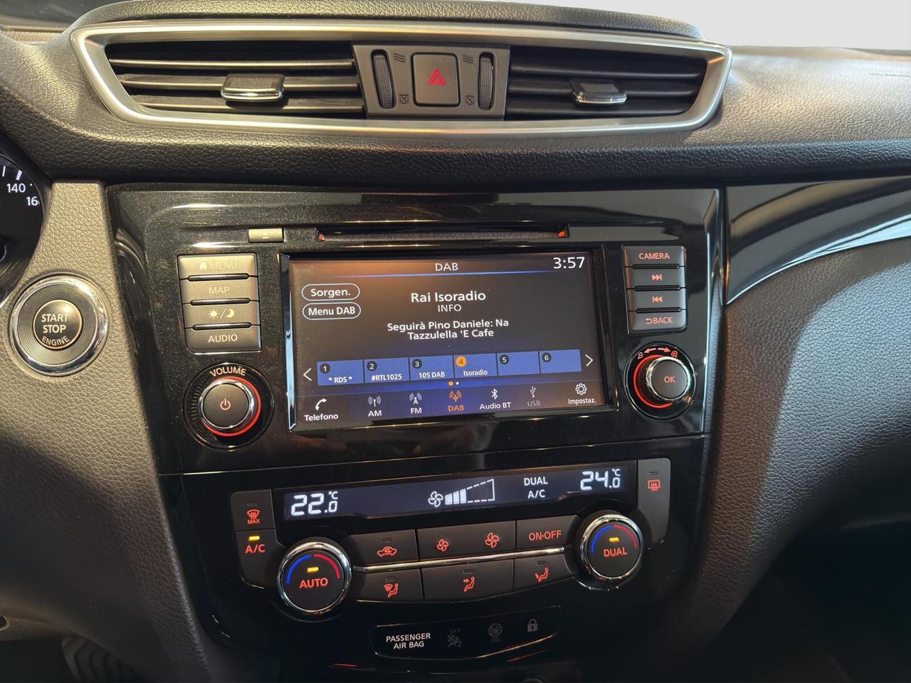 Nissan Qashqai 1.5 dci 115cv N-Connecta automatica tetto 2020