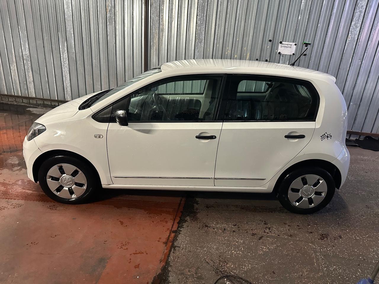 Volkswagen up! 1.0 5p. take KM CERTIFICATI