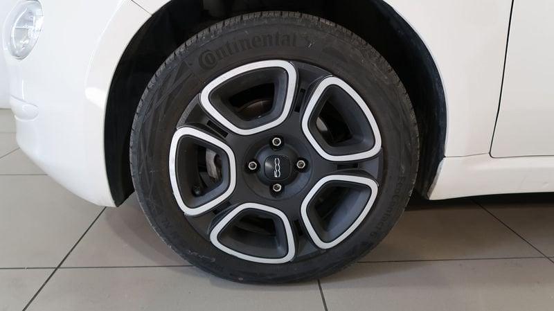 FIAT 500 Hybrid 1.0 70cv Ibrido Club #CARPLAY#