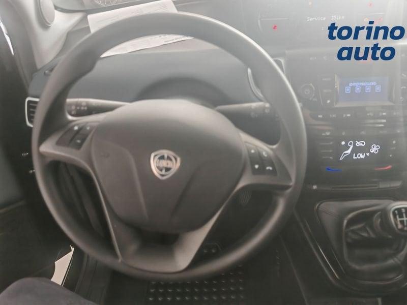Lancia Ypsilon 1.0 FireFly 5 porte S&S Hybrid Gold