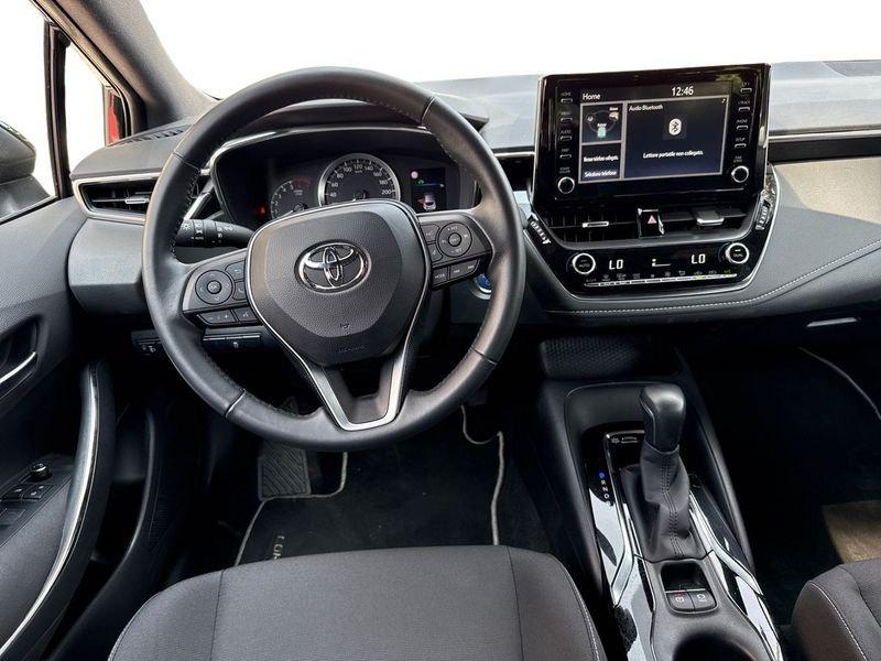 Toyota Corolla Corolla 1.8h Active cvt