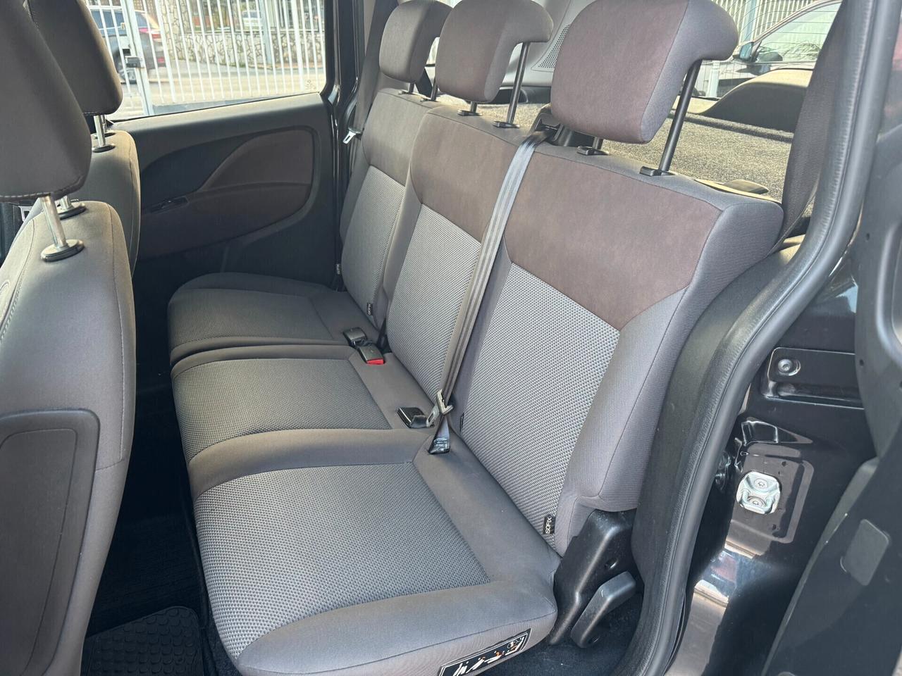 Fiat Doblò 1.6 MJT 16V 120CV Trekking 5 Posti