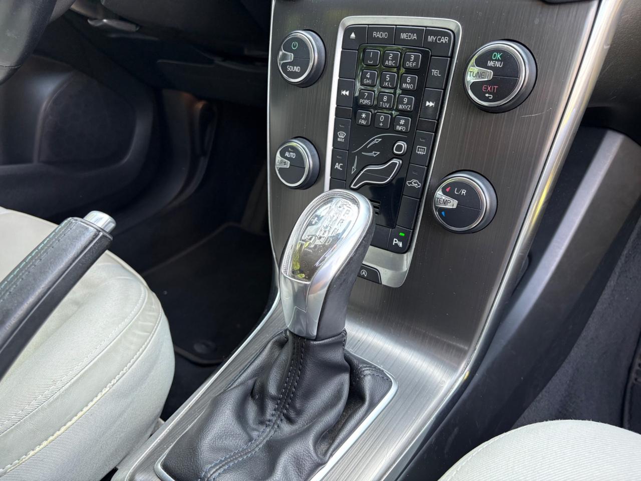 Volvo V40 2.0 D3 150 Geartronic perfetta