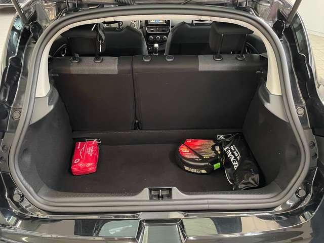 Renault Clio 0.9 tce Moschino Zen 75cv