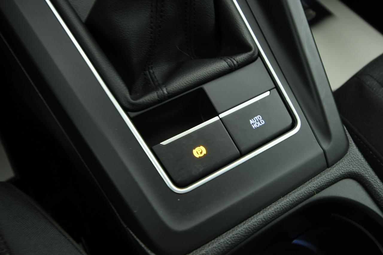 VOLKSWAGEN Golf 2.0 tdi Life 115cv CAMERA+ACC+APP CONNECT+NEOPATENTATI